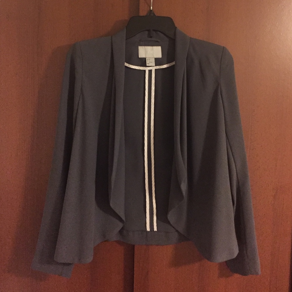 Front Draped Blazer || H&M